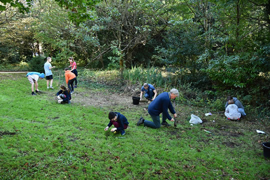 Scouts planting trees